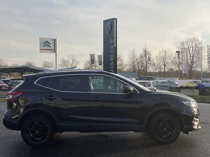 Nissan Qashqai 1.3 DIG-T N-CONNECTA