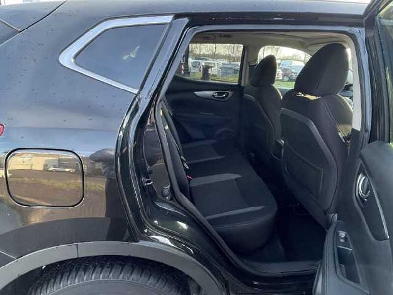 Nissan Qashqai 1.3 DIG-T N-CONNECTA