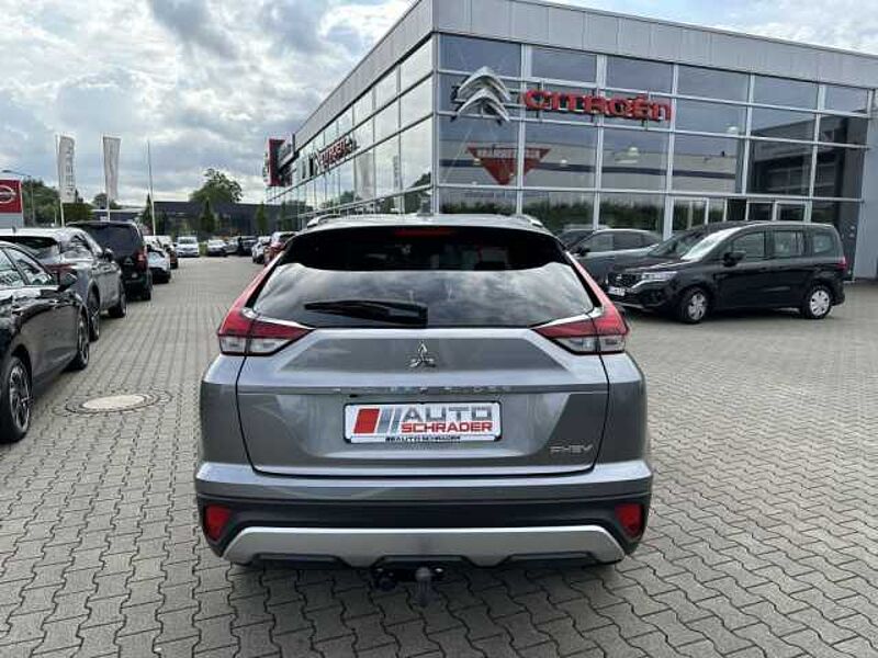 Mitsubishi Eclipse Cross Plug-In Hybrid 4WD Intro Edition