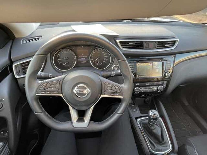 Nissan Qashqai 1.3 DIG-T N-CONNECTA