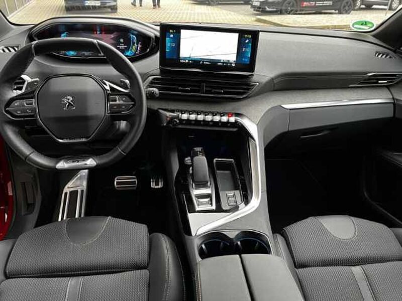 Peugeot 3008 GT HYbrid 225 e-EAT8 Night-Vision, Focal,